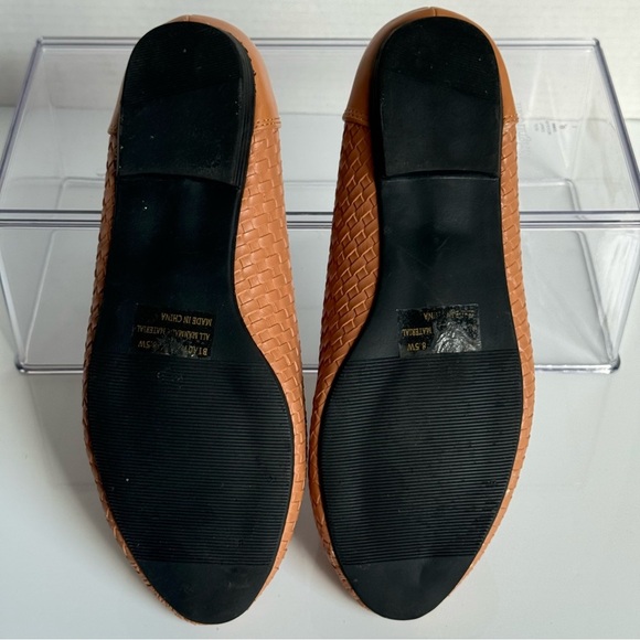 Valley Lane Tan Woven Flats Shoes Size  Size 8.5 W - Picture 6 of 11